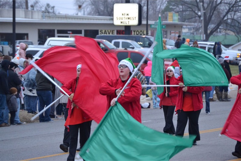 PHOTO GALLERY 2019 West Plains Christmas Parade Ozark Radio News