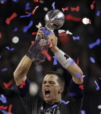 NFL: Tom Brady Trolls Aaron Rodgers Over The NFC Championship Game