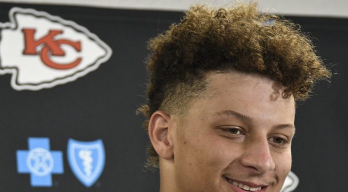 Patrick Mahomes comments on Harrison Butker
