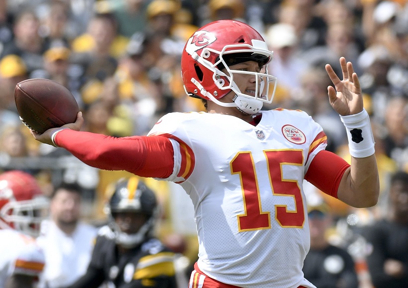 Chiefs, Patrick Mahomes Agree To Restructured Deal