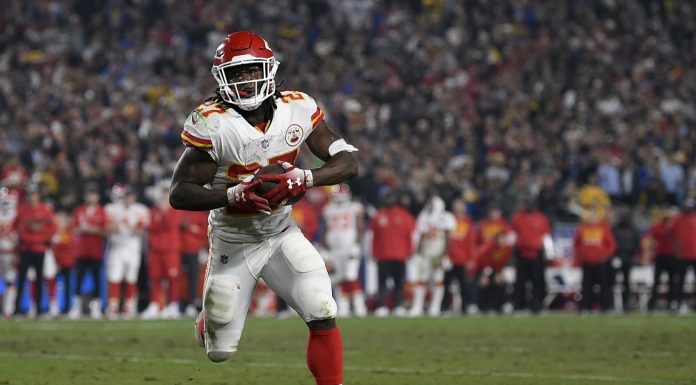 Kareem Hunt, Chiefs Agree to Contract