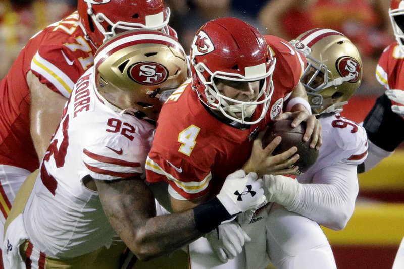 Chiefs' Backup Quarterback Chad Henne Announces Retirement After Super Bowl  Win