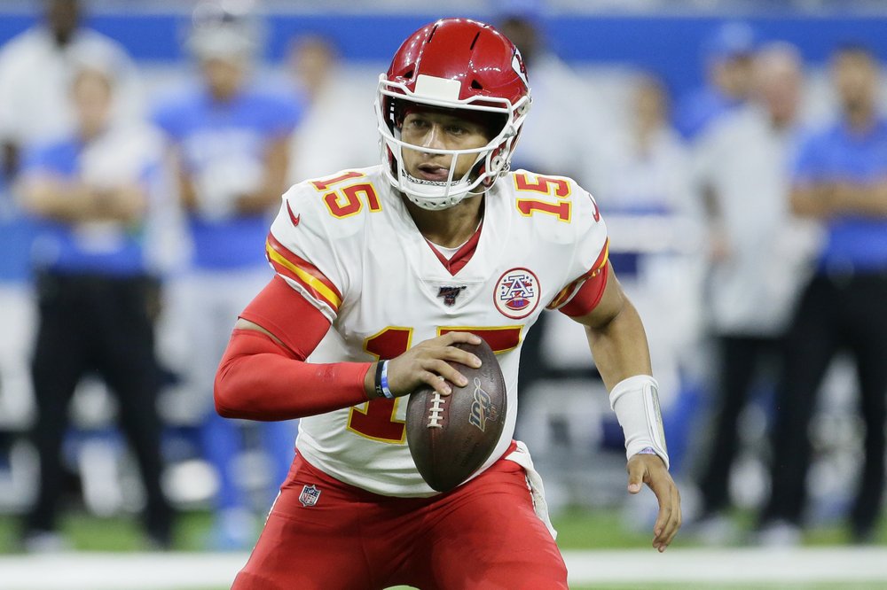 Patrick Mahomes marries high school sweetheart