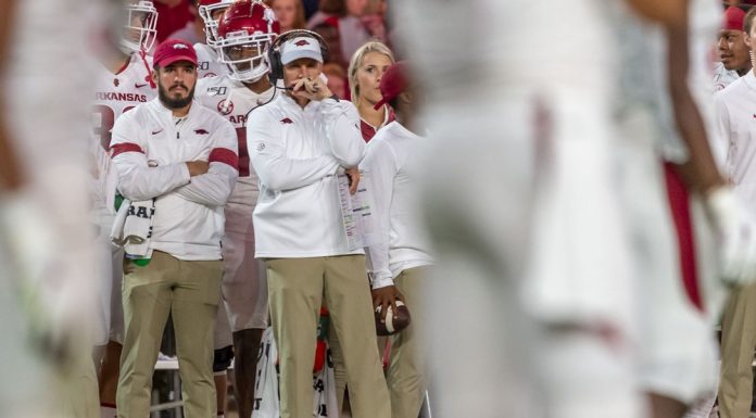 Arkansas to face Western Kentucky, former Hogs QB Storey
