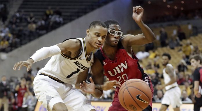Missouri opens with 82-42 rout of Incarnate Word