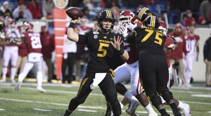Powell, Missouri snap 5-game skid with win over Arkansas