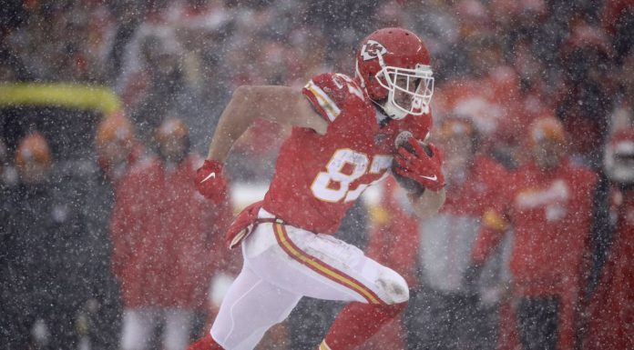 Chiefs’ Kelce continues to set records for NFL tight ends