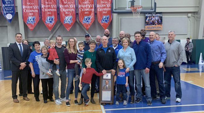 Family, friends, fans, former players help Tom Barr celebrate his HOF induction
