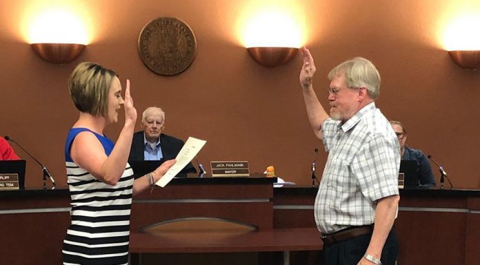 Murrell sworn in as new West Plains city councilman