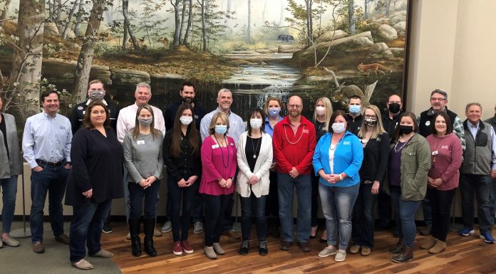 West Plains Bank and Trust Company accepting applications for Employee Scholarship Fund