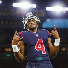 Houston Texans star Deshaun Watson Reportedly Willing to Sit Out