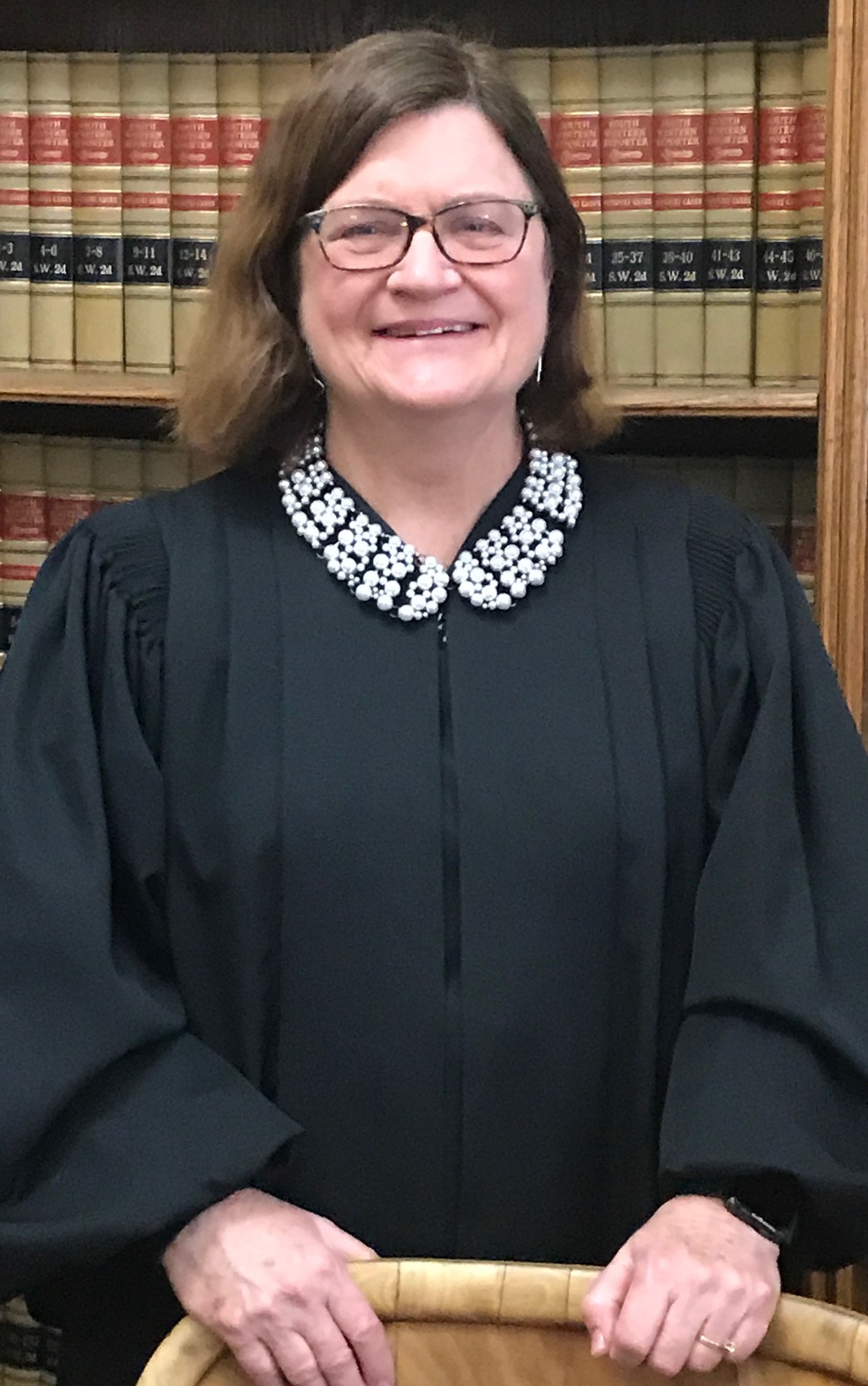 After Two Decades, Missouri Supreme Court Judge Stith Retires Today ...