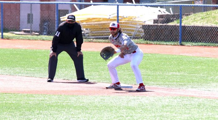 Nikko Calabro named GLVC Player of the Week