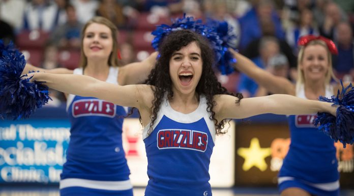 Grizzly Cheer Team clinics, tryouts set