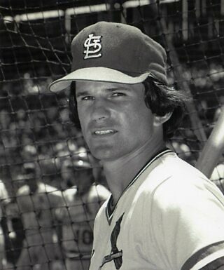 FORMER CARDINAL KEN REITZ DIES