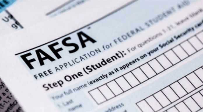 FAFSA Frenzy Summer Edition offers Missouri students last-minute help filing their Free Application for Federal Student Aid