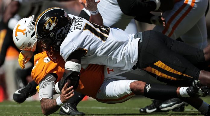 Alldredge, Jeffcoat Named to Bronko Nagurski Trophy Watch List