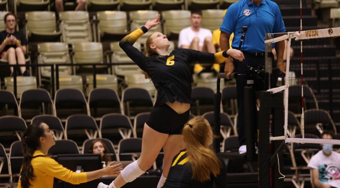 Cox Tabbed SEC Volleyball Freshman of the Week