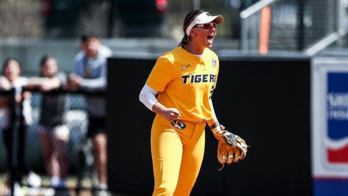 04032022_MIZ_SB_Mizzou_vs_South_Carolina_Game_3_MS_Edits_39
