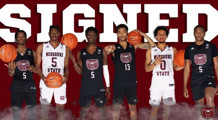 Basketball Bears Snag Six New Additions