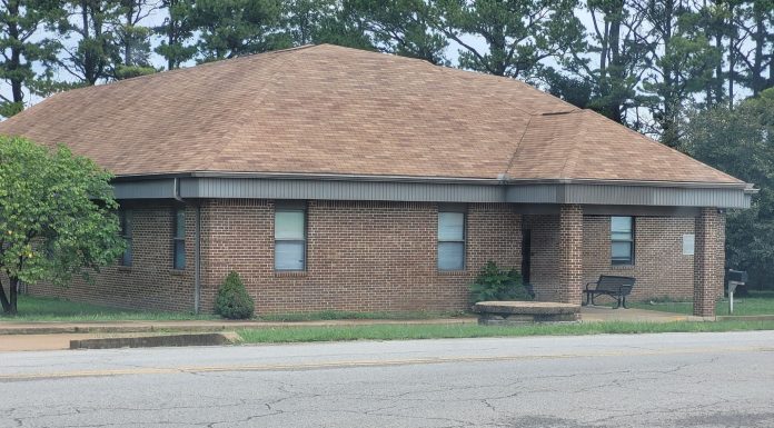 Ozark Horizon State School teacher charged with Child Abuse