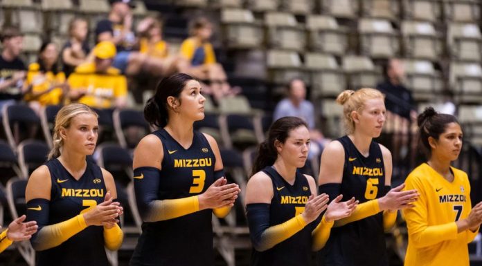 Volleyball faces No. 18 Kentucky