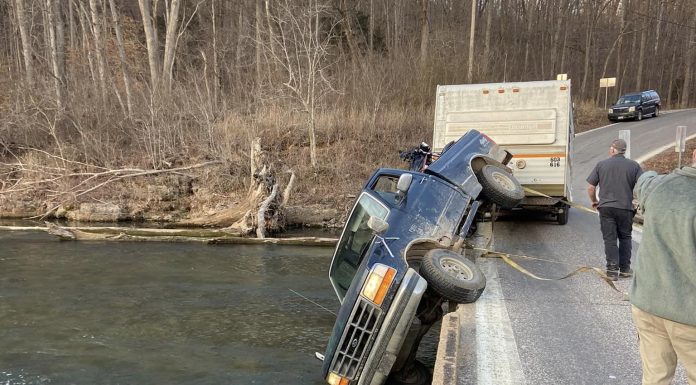 Caulfield Resident Nearly Loses Truck Over Patrick Bridge
