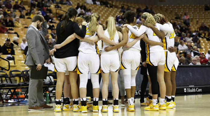 Women’s Basketball Falls to No. 5 LSU