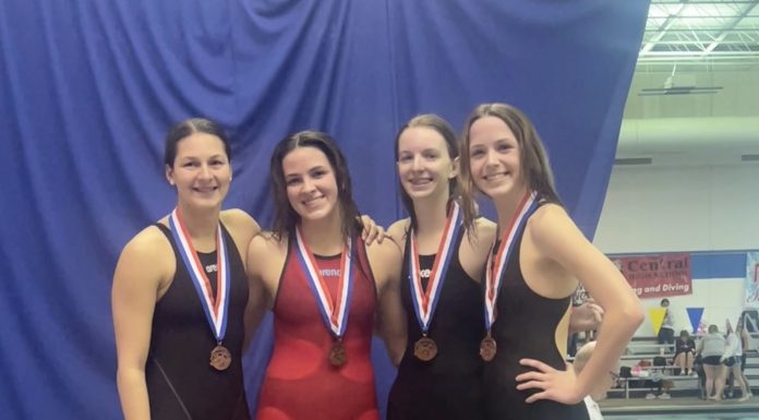 Lady Zizzer Swim Team made history over the weekend