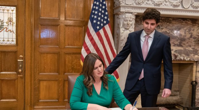 Arkansas Governor signs 29 bills into law Monday
