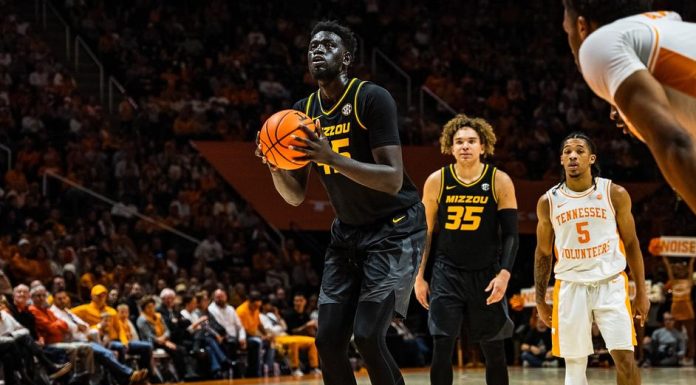 Men’s Basketball Continues Road Swing at Auburn