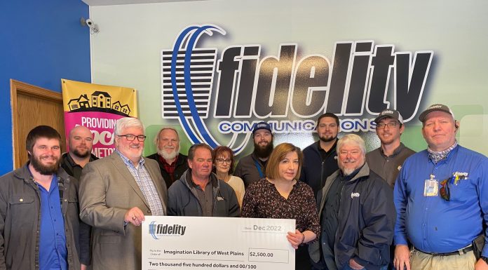 Fidelity Awards $2,500 to Imagination Library of West Plains