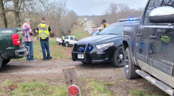 Two injured in Thursday morning crash near West Plains