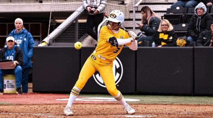 No. 25/23 Softball Drops Opening SEC Series to No. 16/16 Kentucky