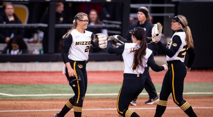 Softball Hosts Northern Iowa Wednesday to Open Four-Game Homestand