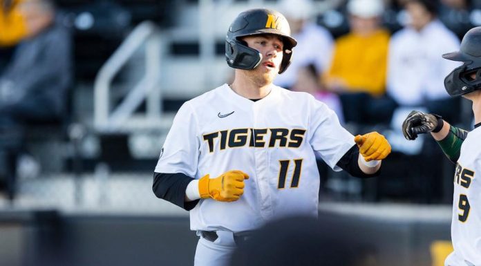 Mann Garners ABCA/Rawlings All-Region Recognition