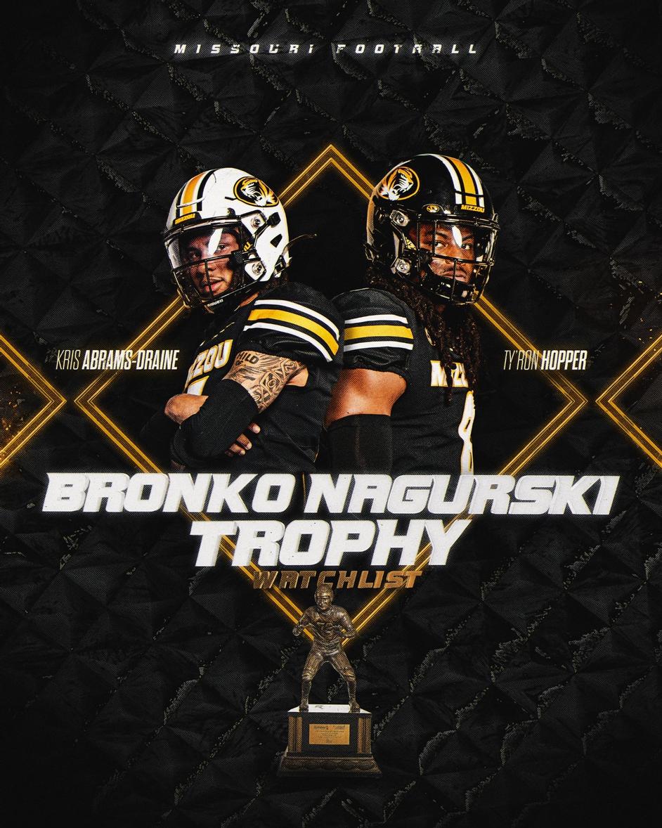 Two Defenders Tabbed For Nagurski Trophy Watch List