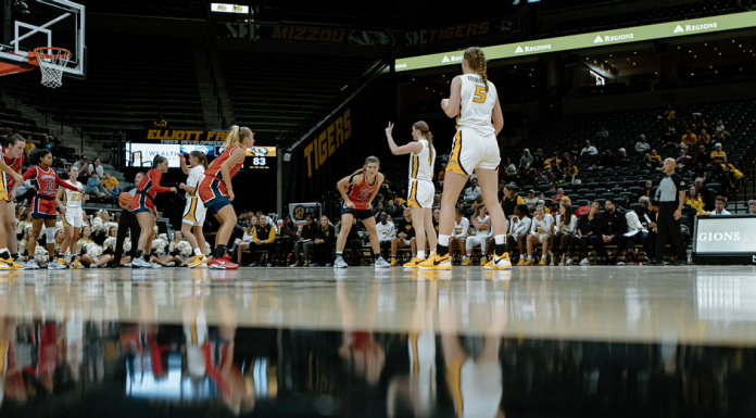 Women’s Basketball Opens SEC Play at No. 7 LSU