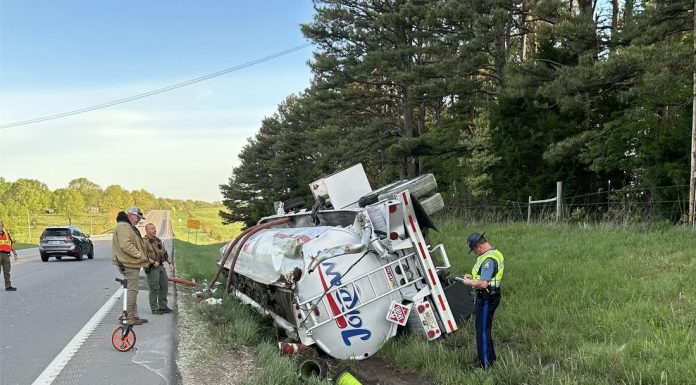 Traffic Reduced to One Lane Near Koshkonong For Tanker Truck Accident update