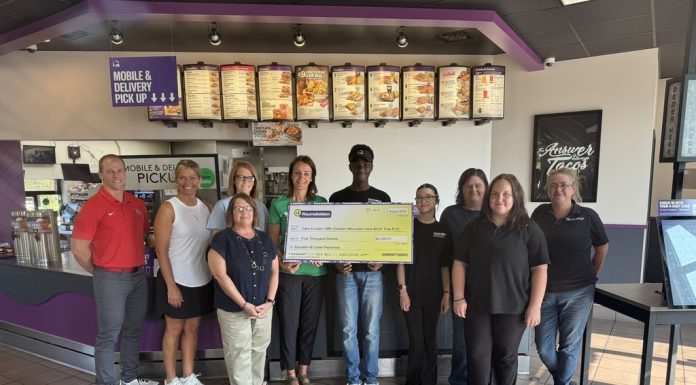 Taco Bell Presents Mountain View Birch Tree School a $5,000 Donation