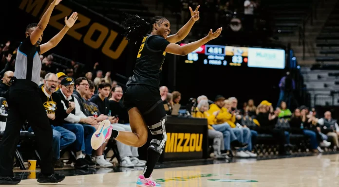 Women’s Basketball Hosts No. 18 Ole Miss Thursday