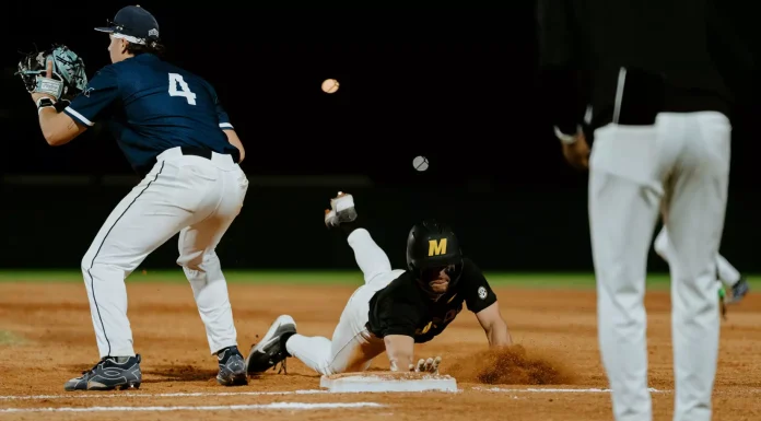 Baseball Prepped for StorageMart Border Showdown at Kansas