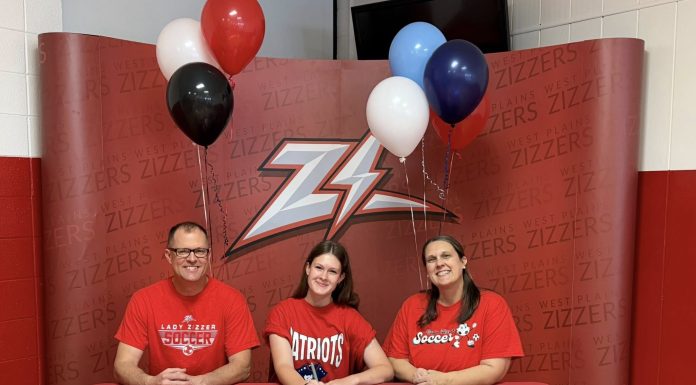 Hugg Signs to Play Soccer at Mission University