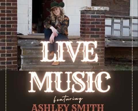 Country Music Performer Ashley Smith to Perform in Willow Springs this Weekend