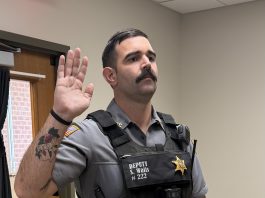 Texas County Sheriff Scott Lindsey Welcomes New Deputy