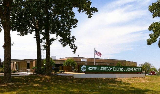 UPDATE – 2,757 HOEC members remain without power