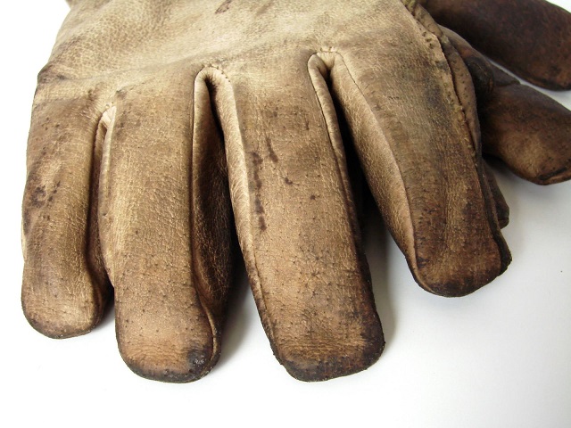 st_gloves