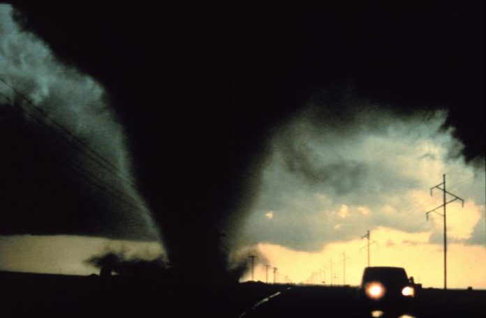 st_tornado4