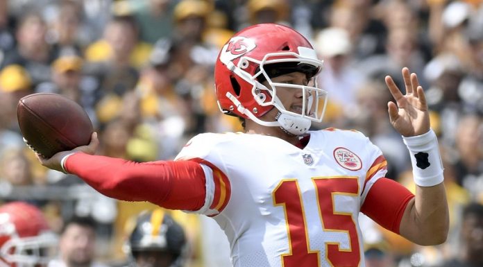 Chiefs QB Patrick Mahomes Lands Record Payout With Reworked Contract