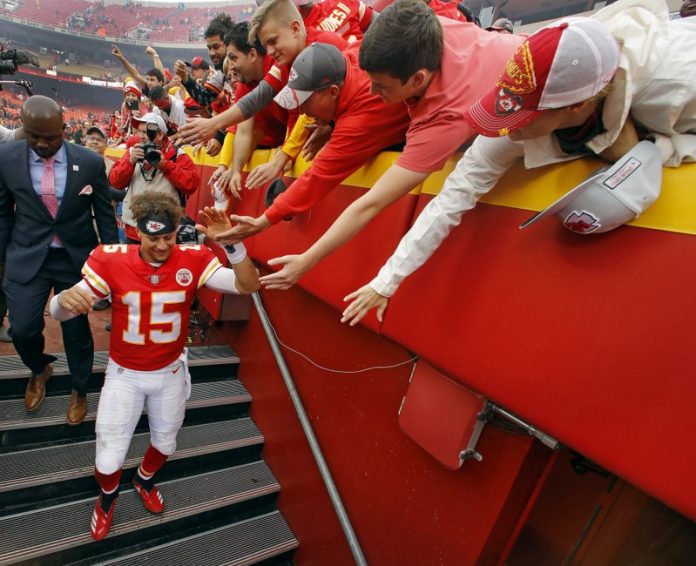 mahomes1010